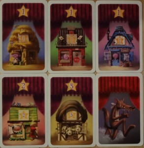 Les cartes personnage qui définissent les rôles de chacun