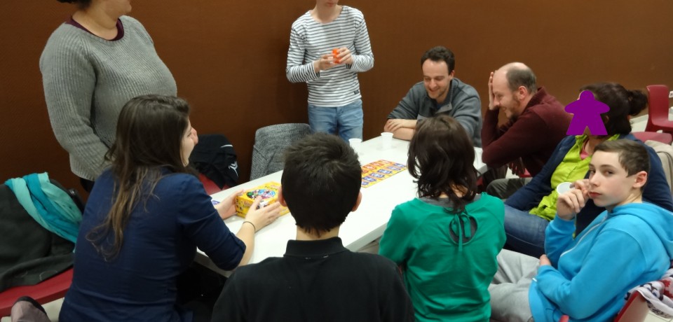 Compte-rendu de la séance n°11 du 26 février 2015 : Qui veut la peau de Roger Meeple ?