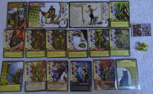Miss de Green et ses cartes vues de face