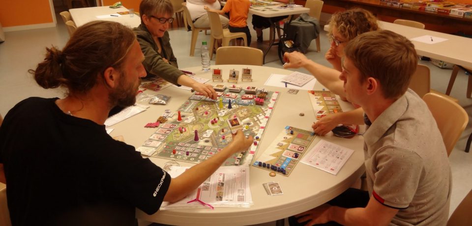Compte-rendu de la séance n°22 du 06 juillet 2016 : 22 Meeple Street